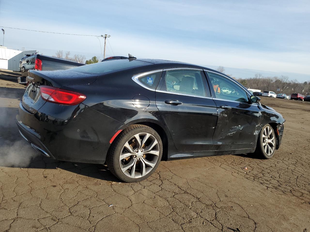 2016 Chrysler 200 - Image 3
