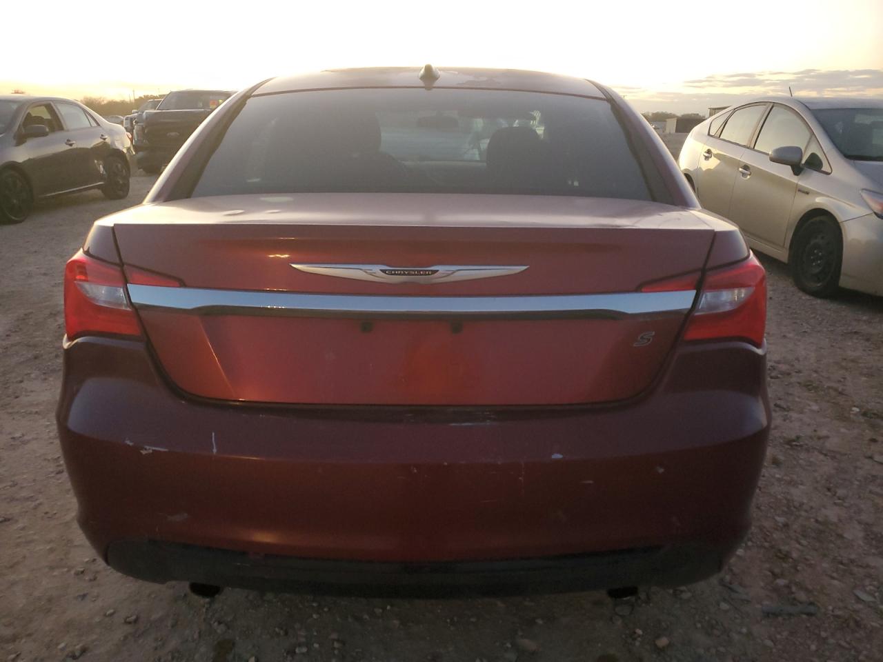 2012 Chrysler 200 - Image 6