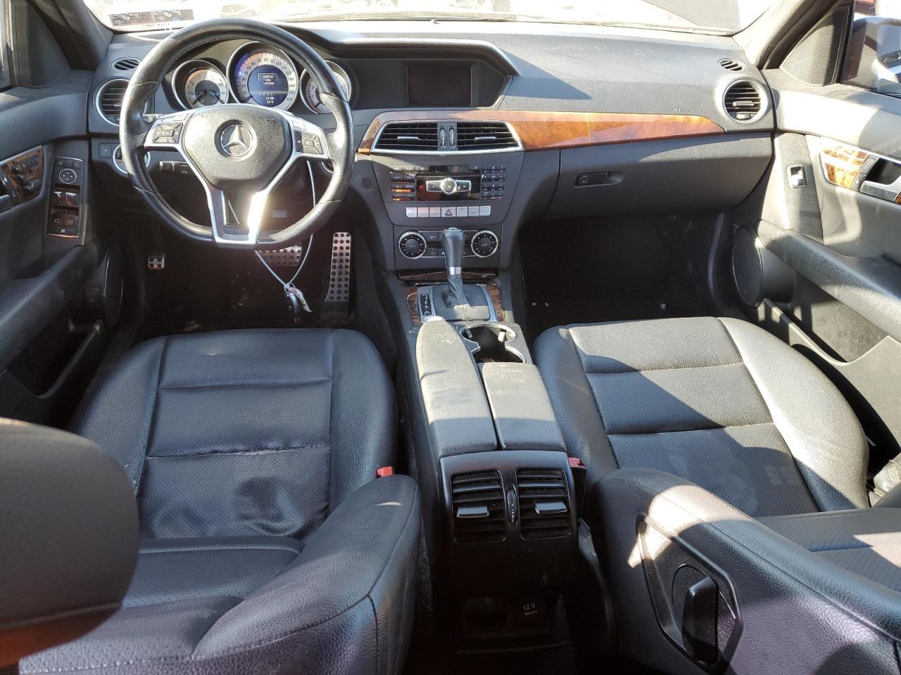 2013 Mercedes-Benz C 300 4Matic VIN: WDDGF8AB2DR263903 Lot: 84560024