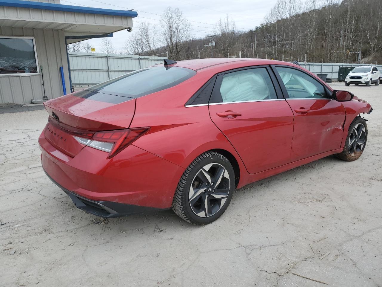 2021 Hyundai Elantra - Image 3