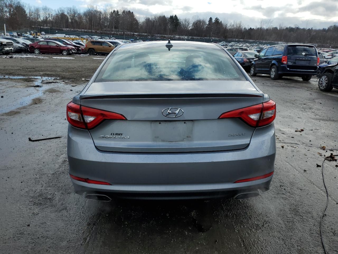 2016 Hyundai Sonata - Image 6
