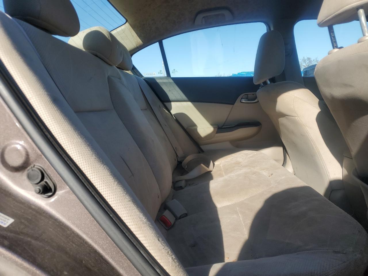 2012 Honda Civic - Image 10