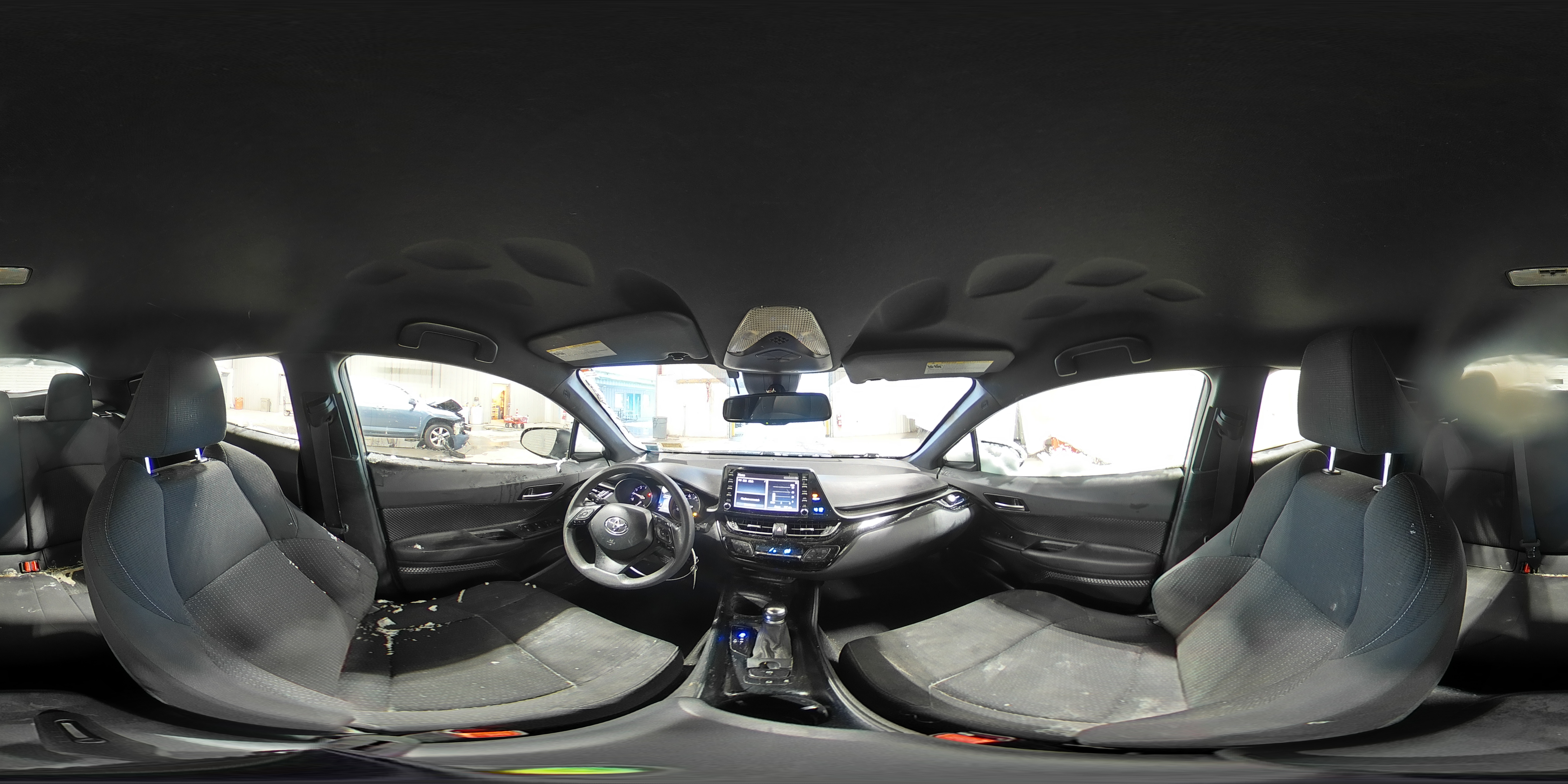 2019 Toyota C-HR - Image 14