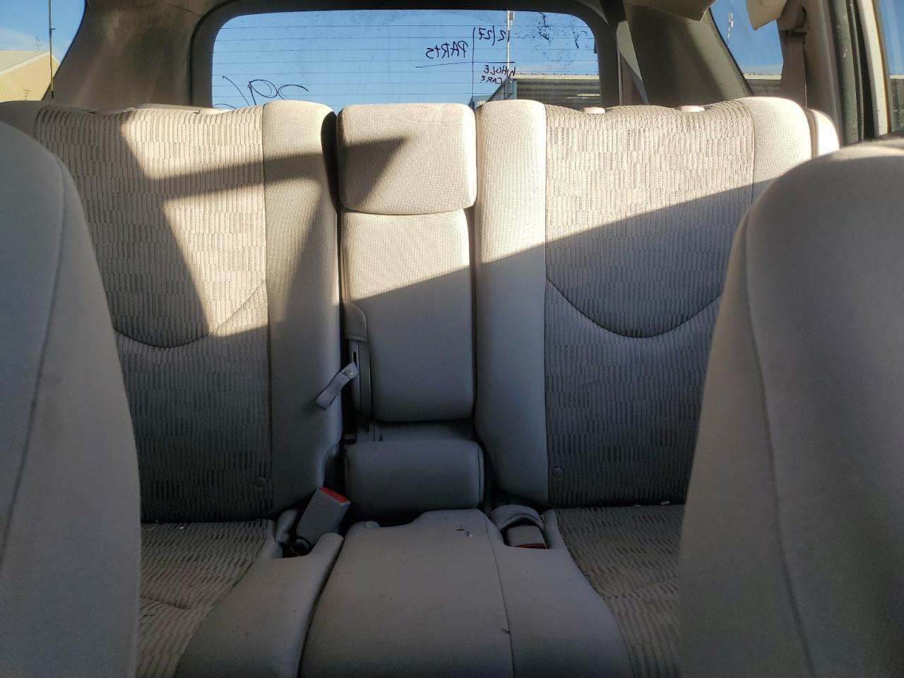 2012 Toyota RAV 4 - Image 10