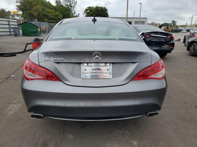 Sedans MERCEDES-BENZ CLA-CLASS 2014 Szary