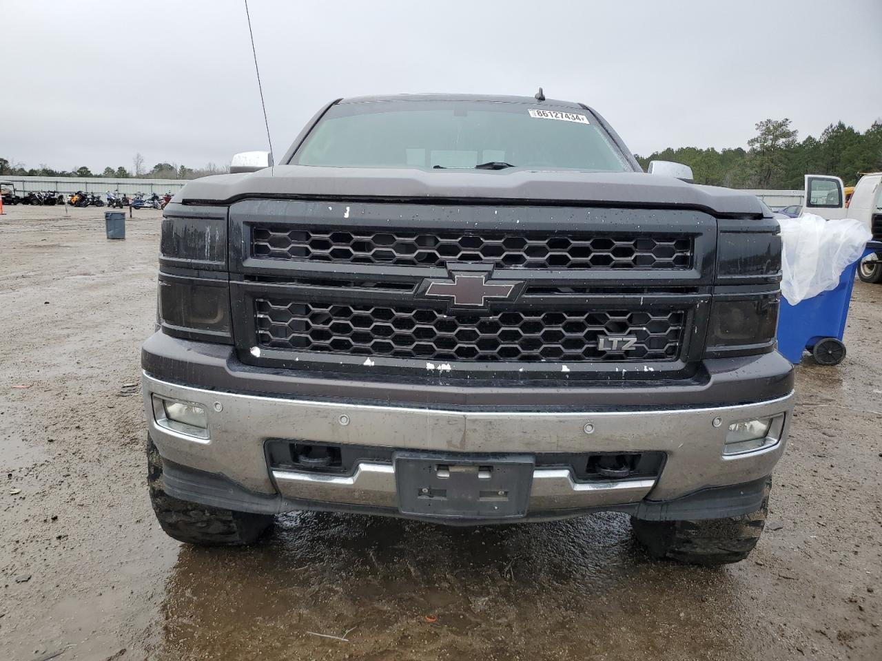 2014 Chevrolet Silverado - Image 5