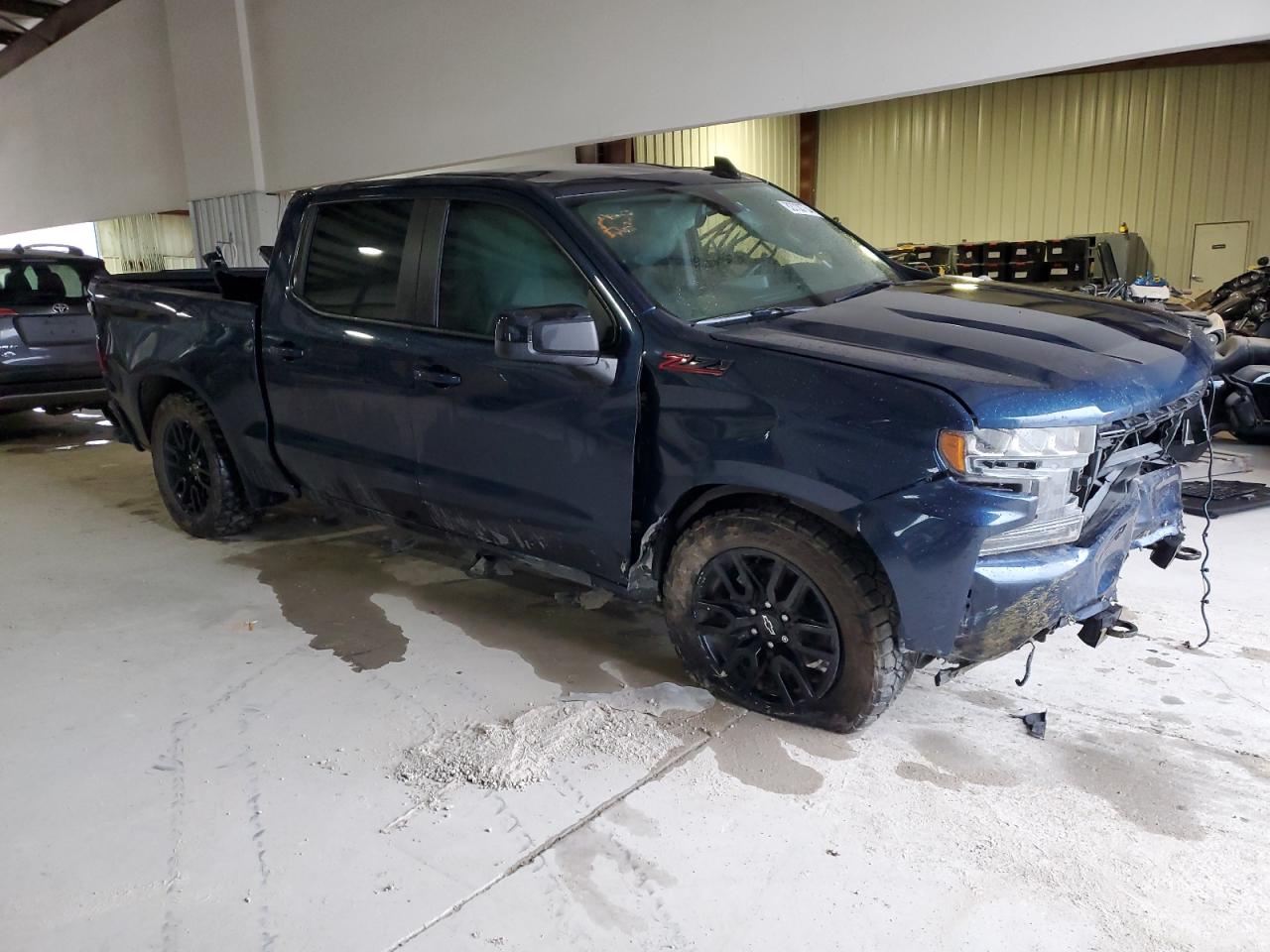 2020 Chevrolet Silverado - Image 4