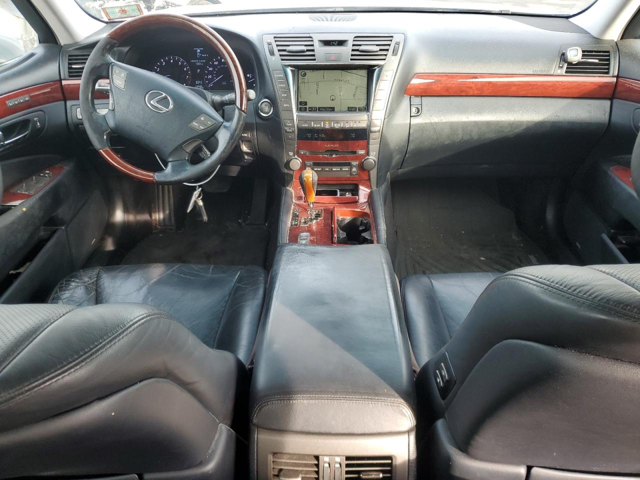 2008 Lexus LS - Image 8