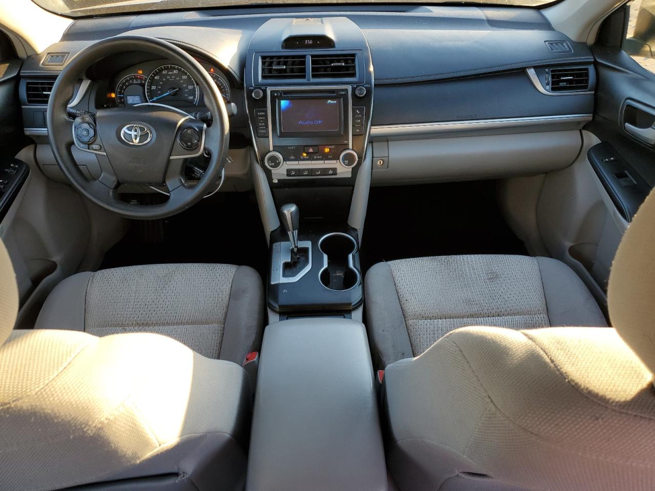 2014 Toyota Camry - Image 8