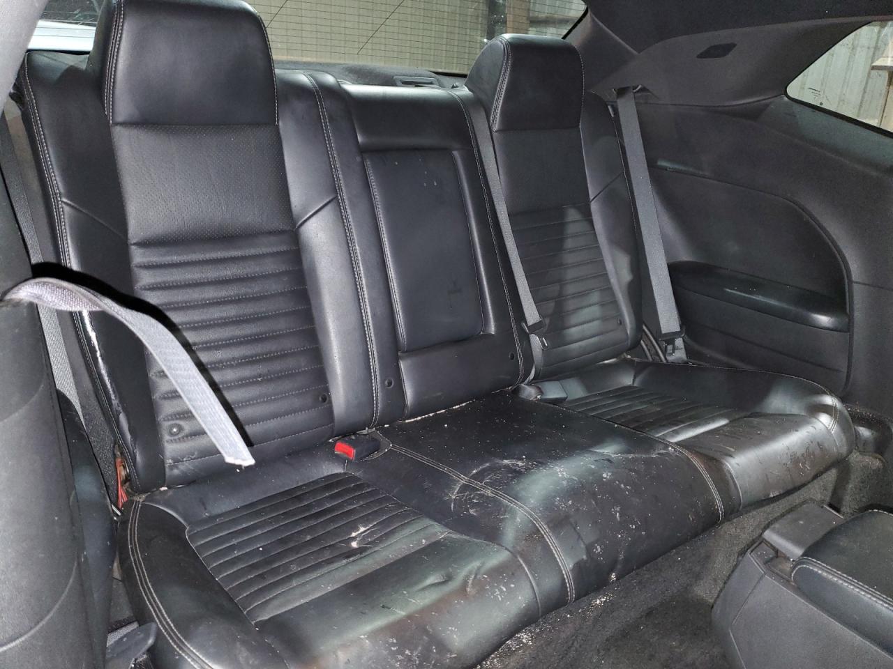 2011 Dodge Challenger - Image 10