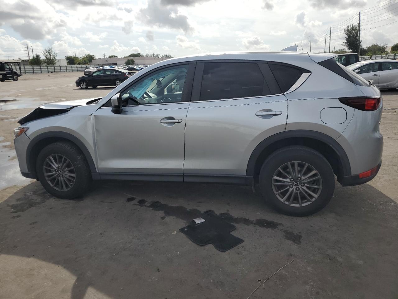 2018 Mazda CX-5 - Image 2