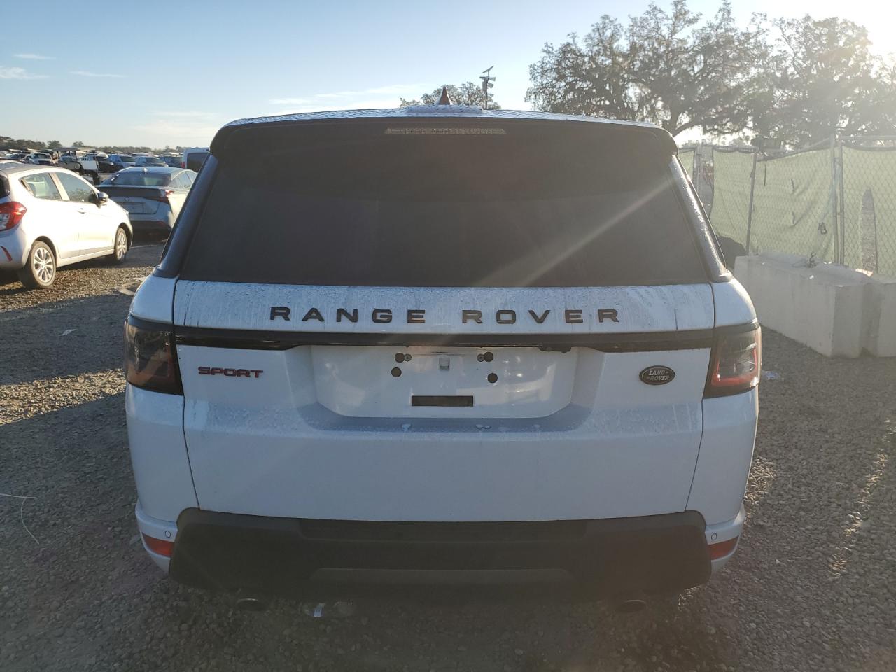 VIN SALWV2FV8HA162354 2017 LAND ROVER RANGEROVER no.6