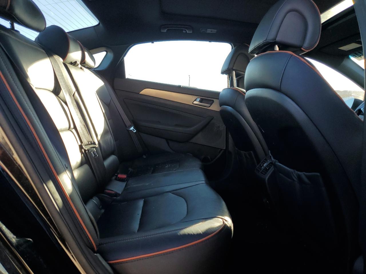 2015 Hyundai Sonata - Image 10