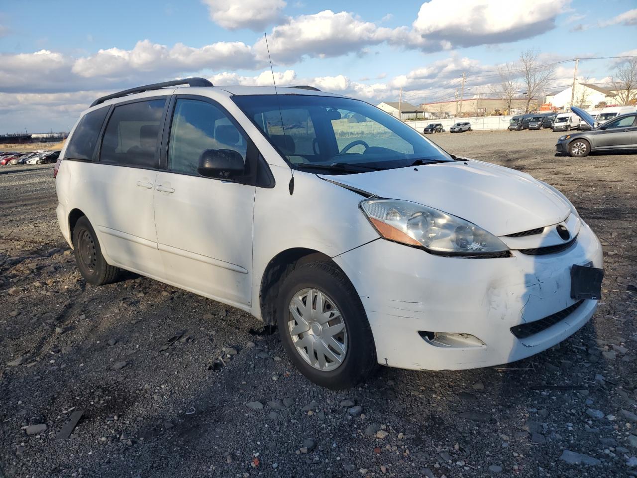 2007 Toyota Sienna - Image 4