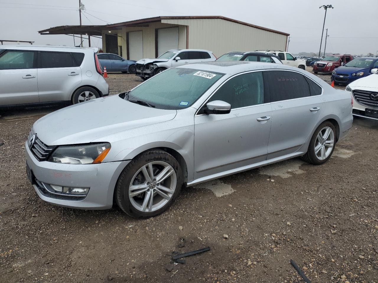 2015 Volkswagen Passat - Image 1