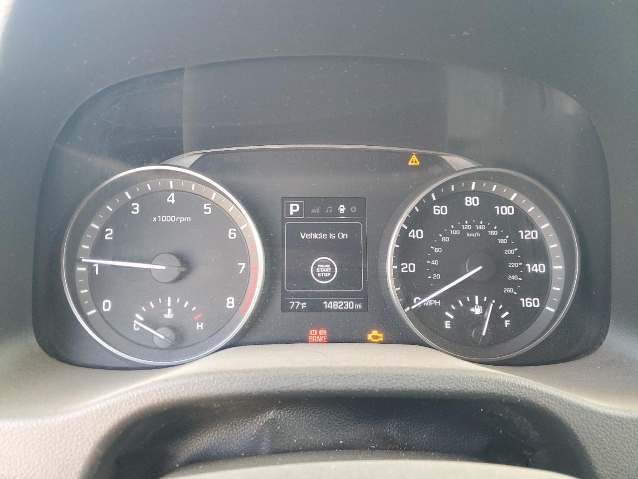 2018 Hyundai Elantra - Image 9
