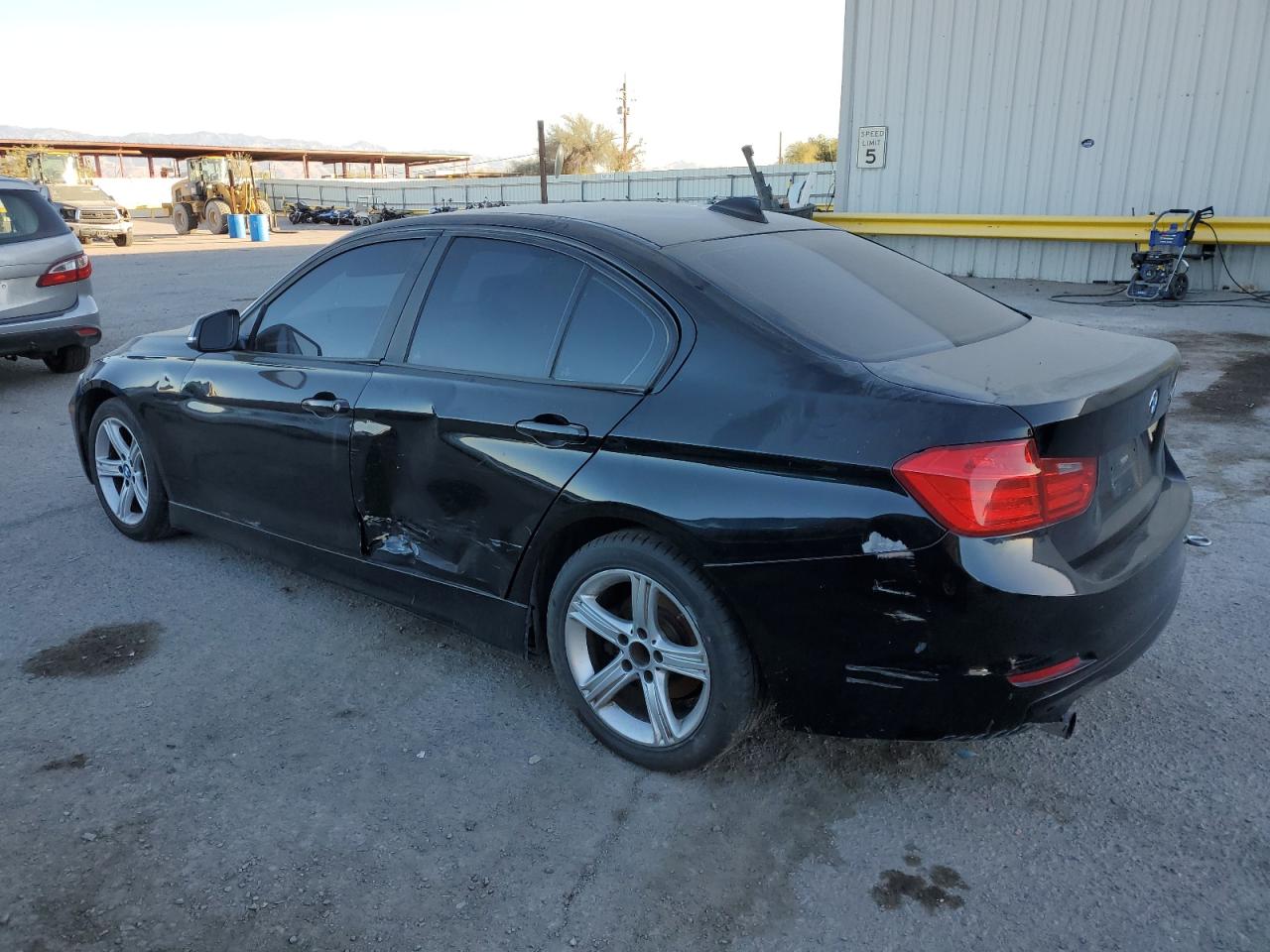 VIN WBA3B1C52EPV79833 2014 BMW 3 SERIES no.2