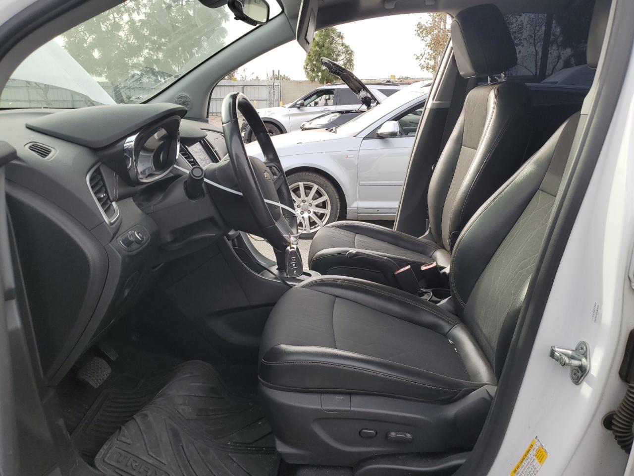 2020 Chevrolet Trax - Image 7