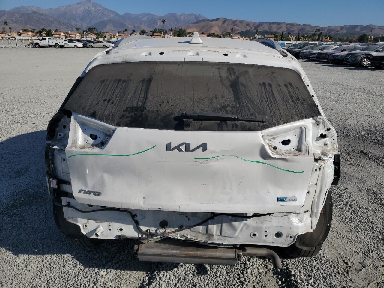 2022 Kia Niro - Image 6