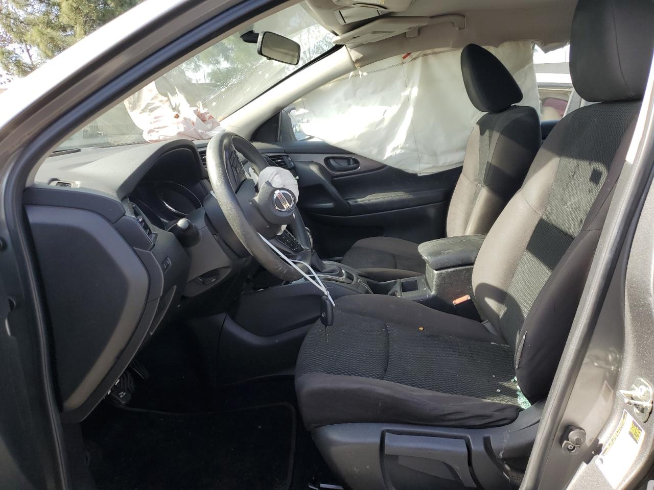 2018 Nissan Rogue - Image 7