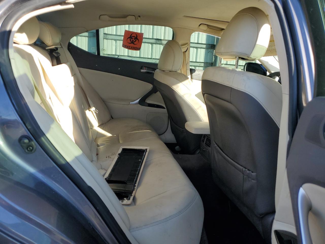 2012 Lexus IS - Image 10