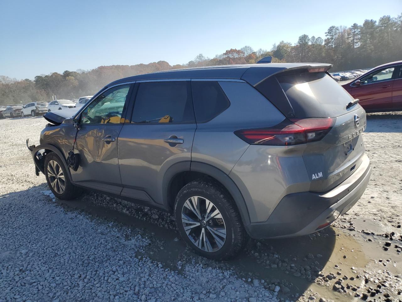 2021 Nissan Rogue - Image 2