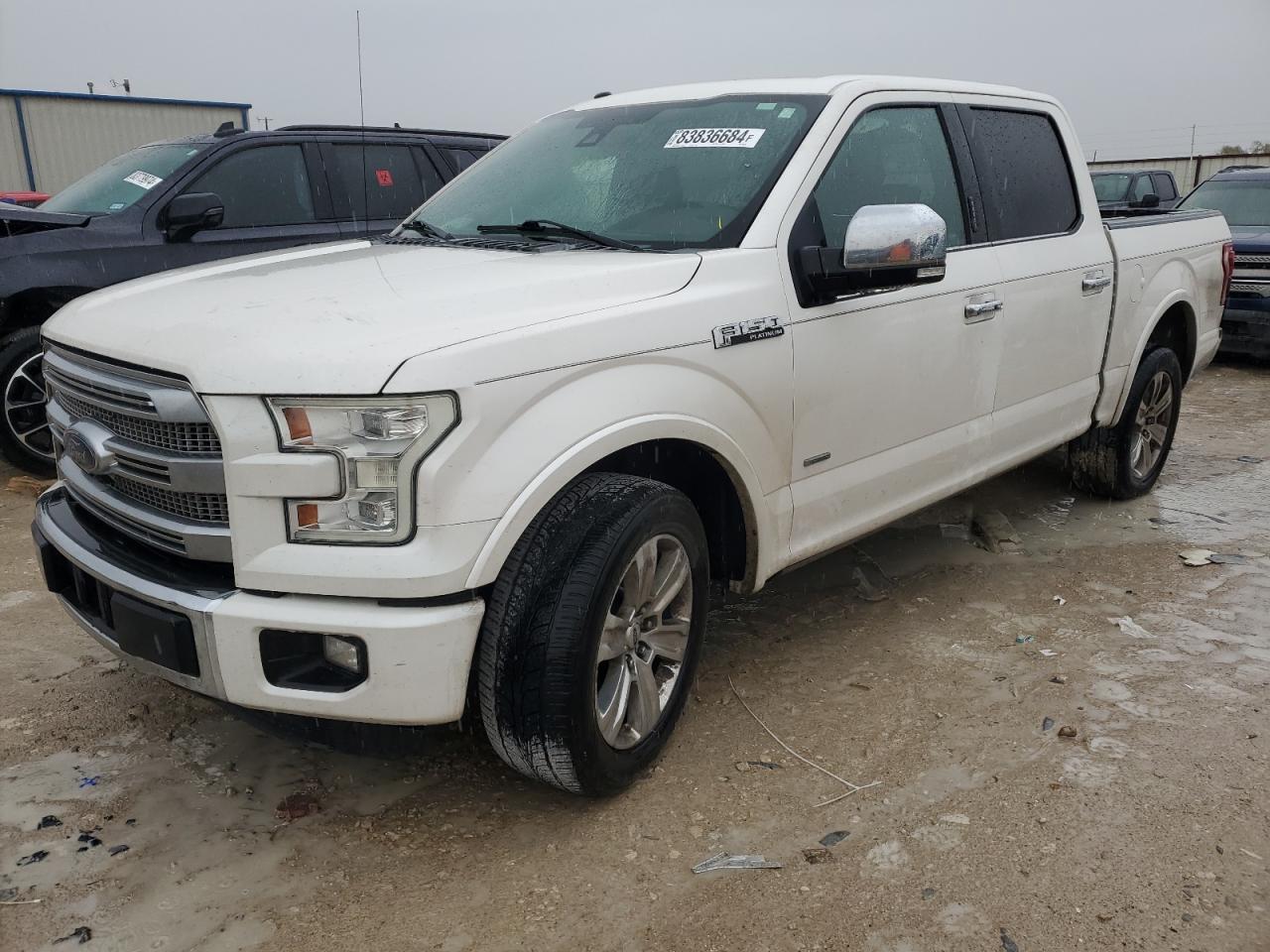 VIN 1FTEW1CG5GFA50709 2016 FORD F-150 no.1