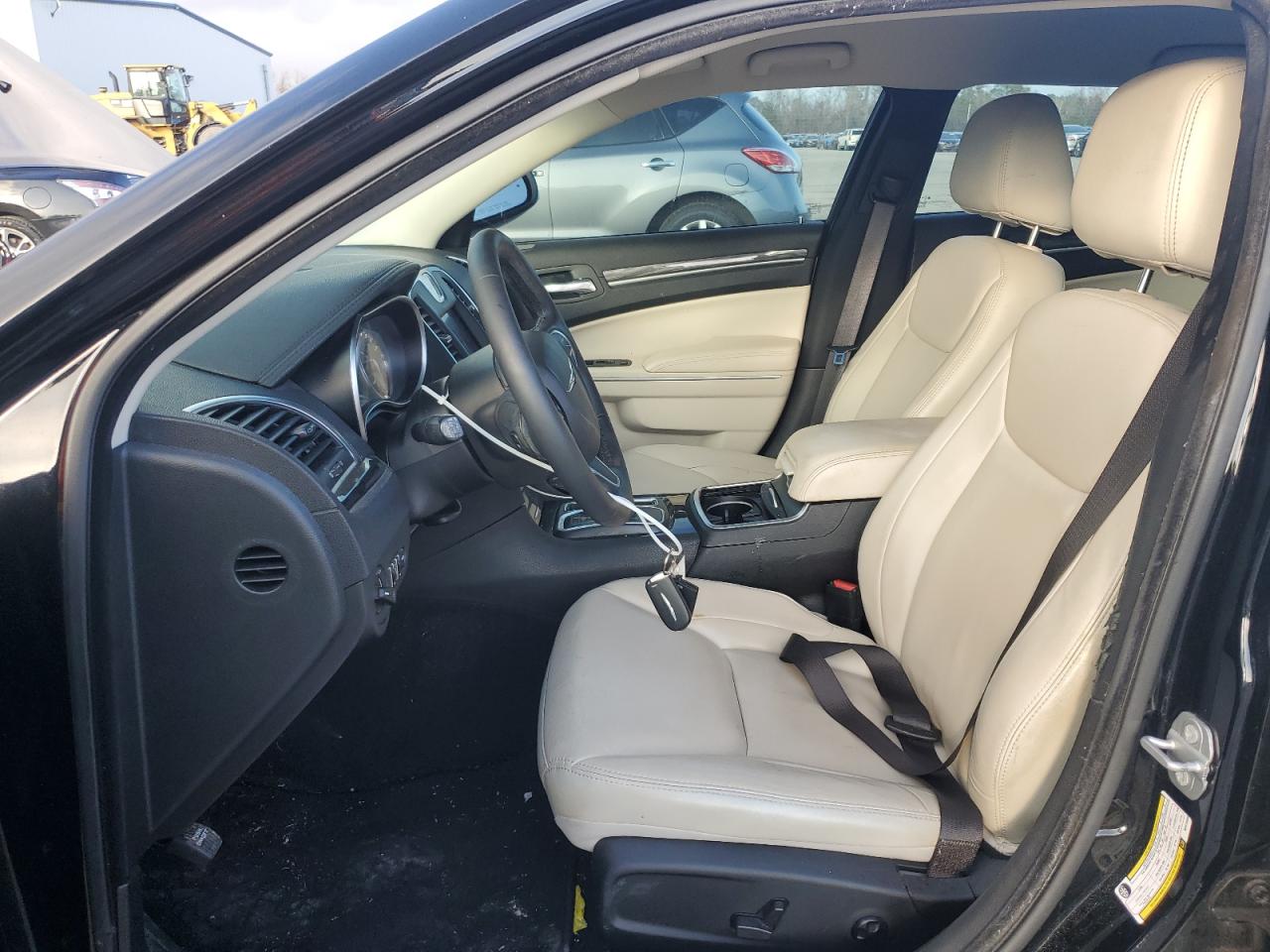 2021 Chrysler 300 - Image 7