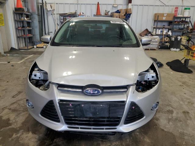  FORD FOCUS 2014 Srebrny