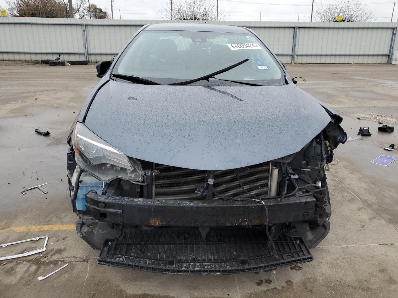 2018 Toyota Corolla - Image 5