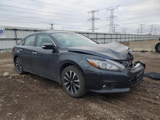  NISSAN ALTIMA 2017 Czarny