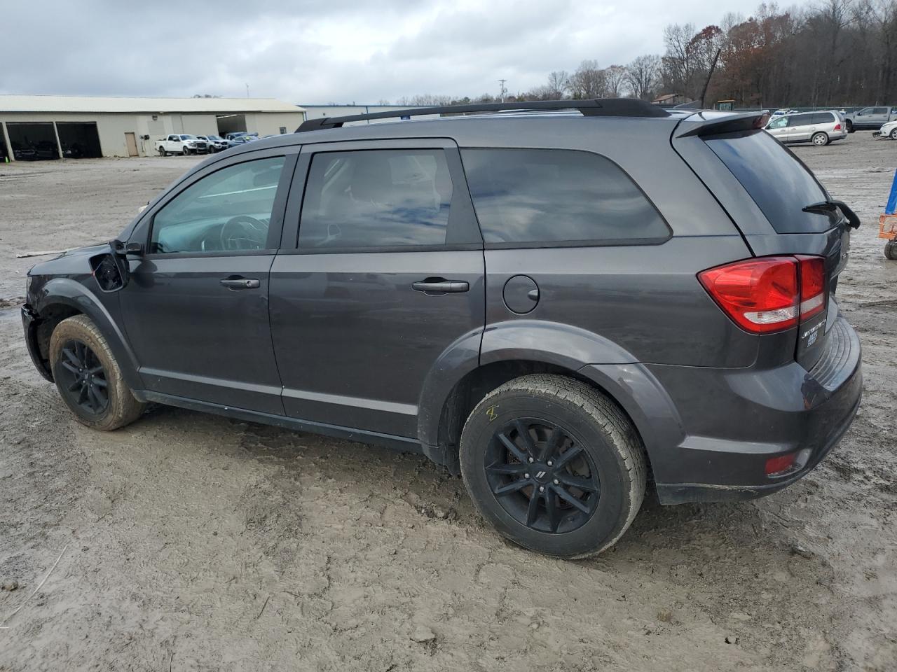 2019 Dodge Journey - Image 2