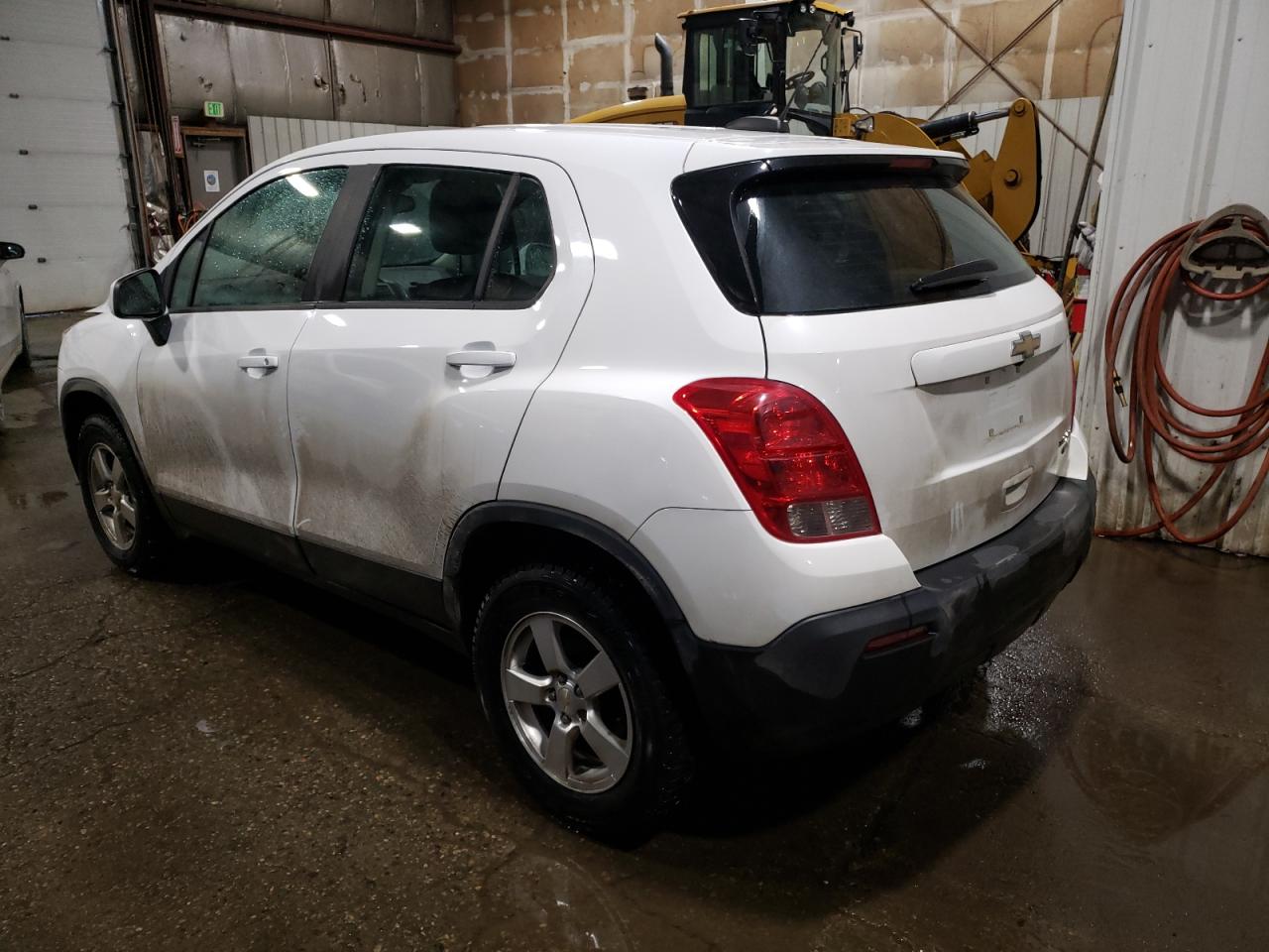 2016 Chevrolet Trax - Image 2
