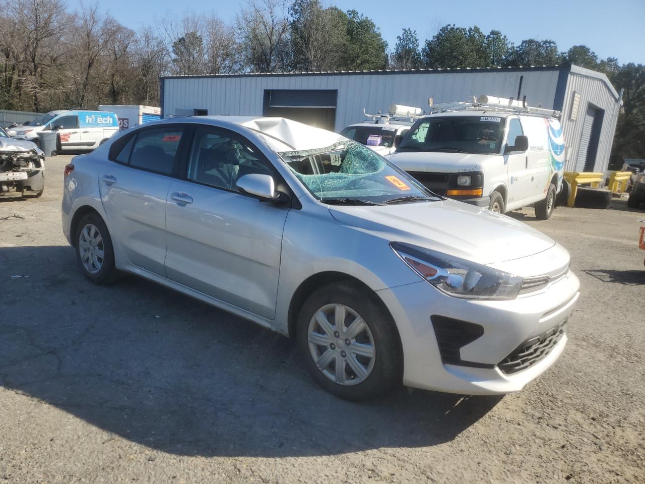 2023 Kia Rio - Image 4
