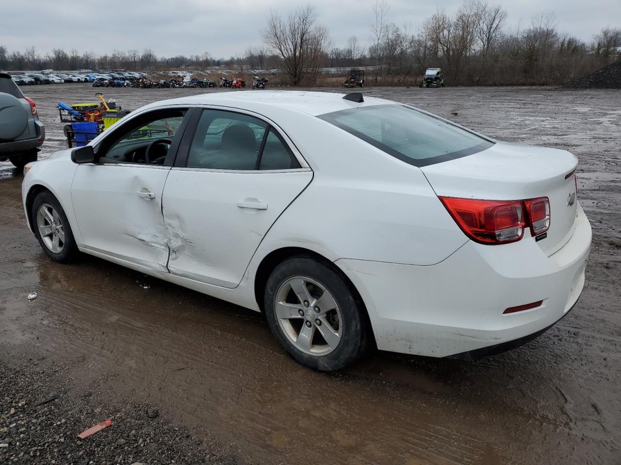 VIN 1G11B5SL3EF143461 2014 CHEVROLET MALIBU no.2