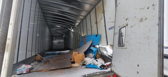 2019 STOUGHTON TRAILER  