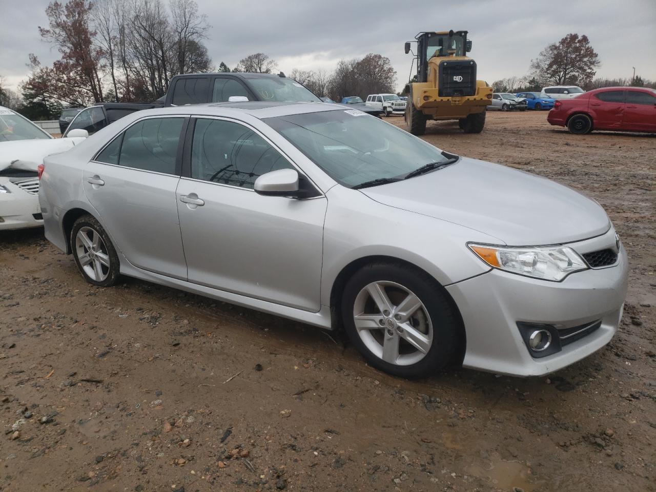 VIN 4T1BF1FKXDU232914 2013 TOYOTA CAMRY no.4