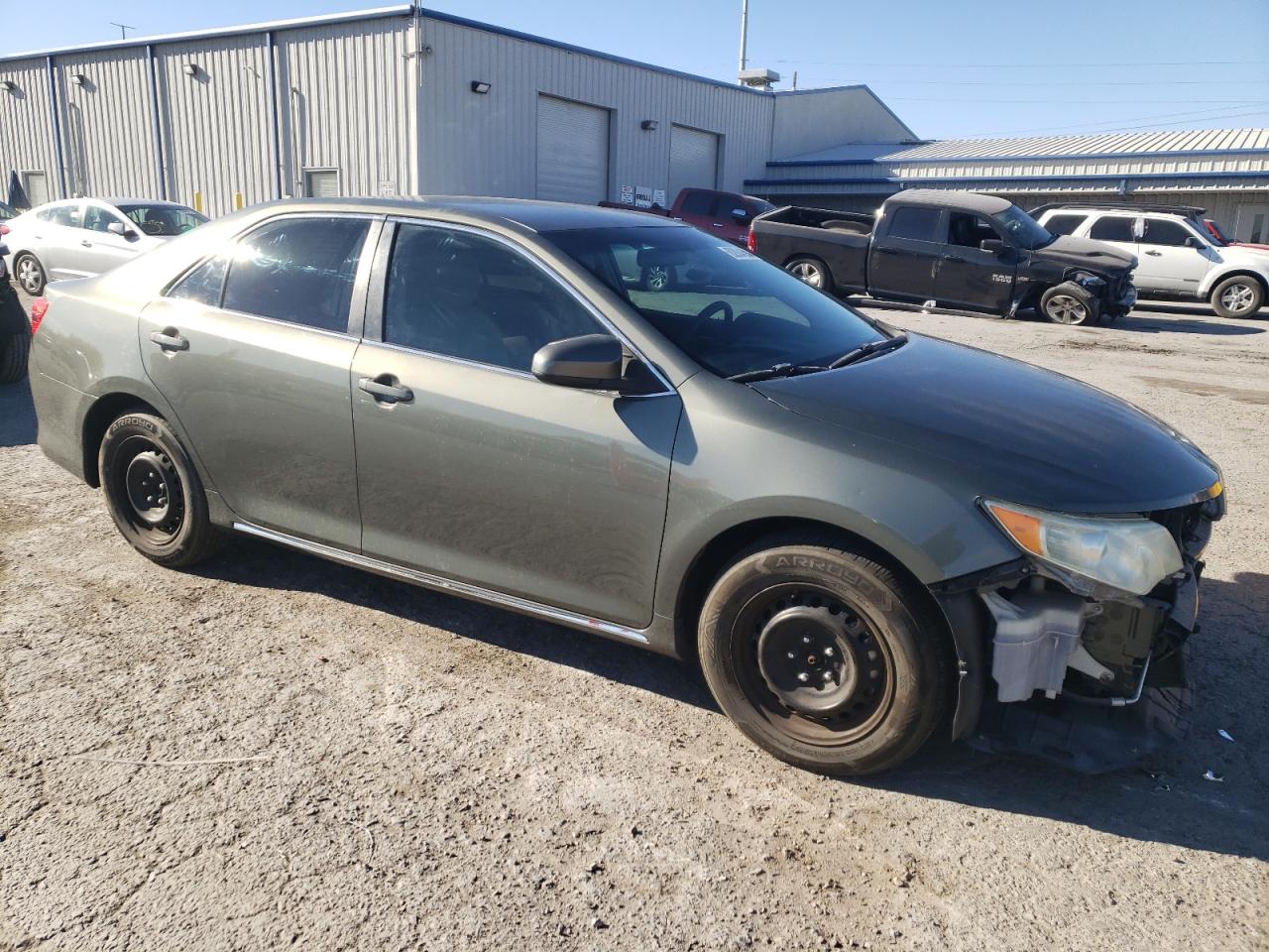 2014 Toyota Camry - Image 4