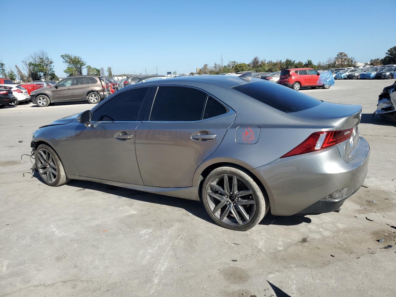 2016 Lexus IS - Image 2