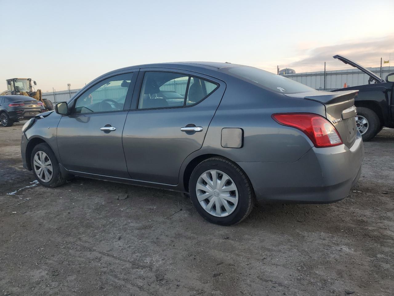 VIN 3N1CN7AP6GL872380 2016 NISSAN VERSA no.2