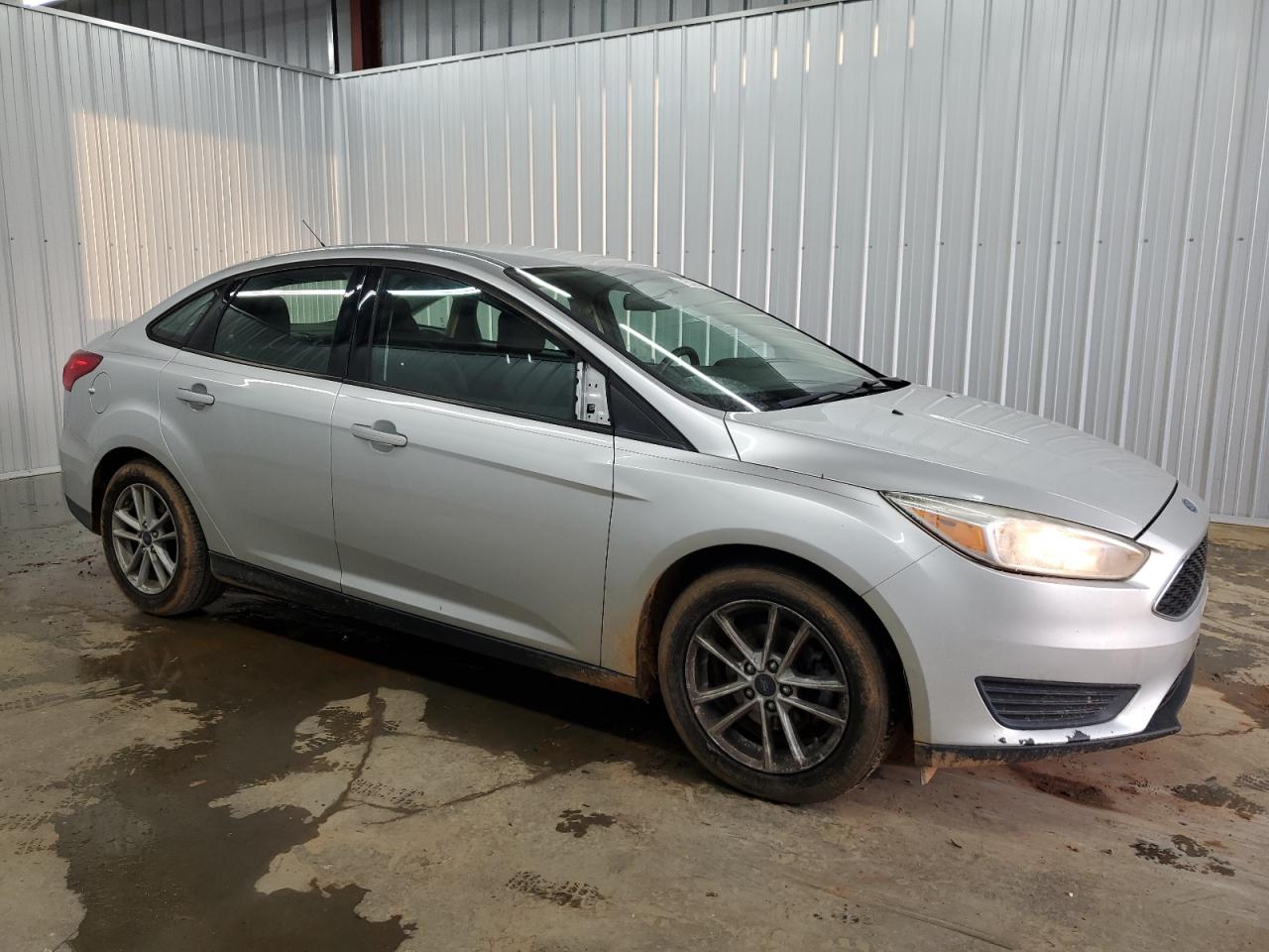 2017 Ford Focus - Image 4
