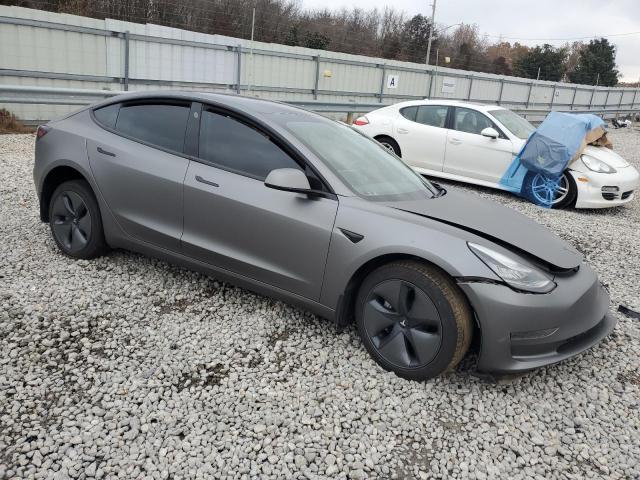  TESLA MODEL 3 2019 Серый