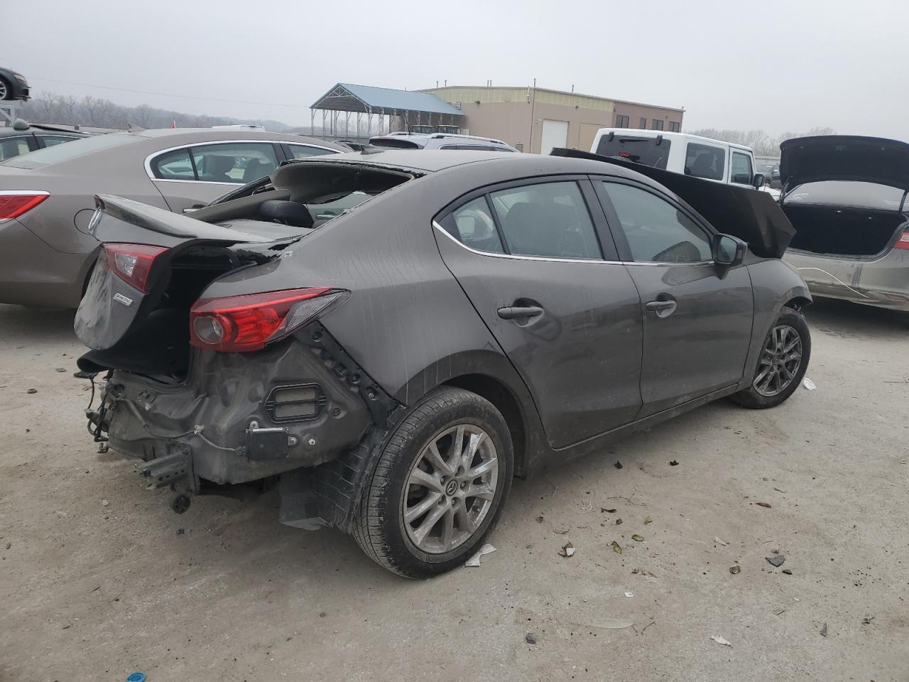2014 Mazda 3 - Image 3