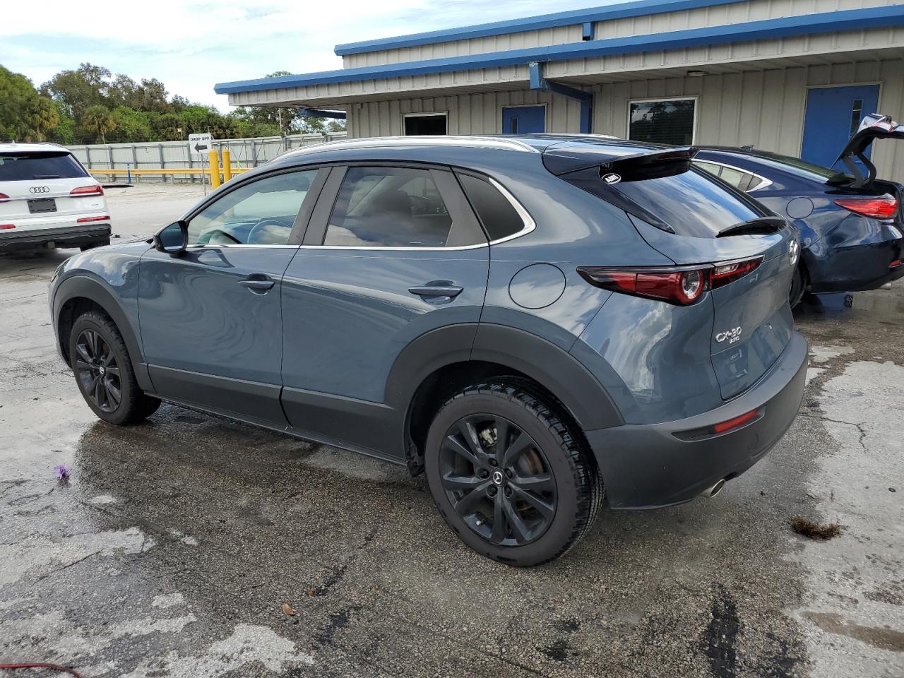 2022 Mazda CX-30 - Image 2