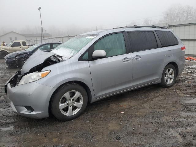 2012 Toyota Sienna Le