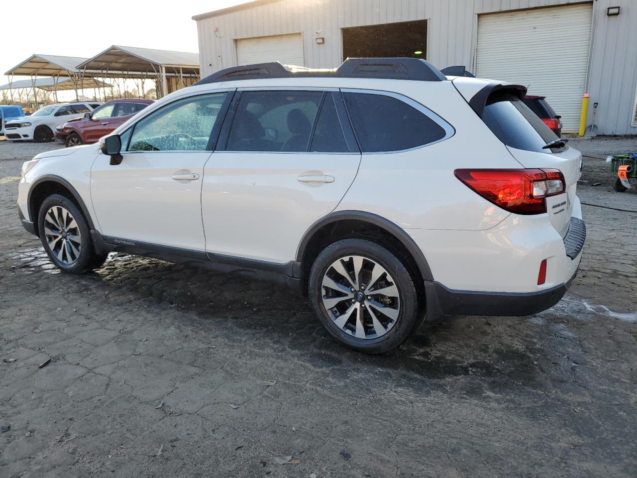 VIN 4S4BSANC3H3397754 2017 SUBARU OUTBACK no.2