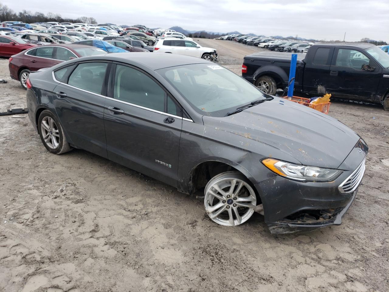 VIN 3FA6P0LU2JR199273 2018 FORD FUSION no.4