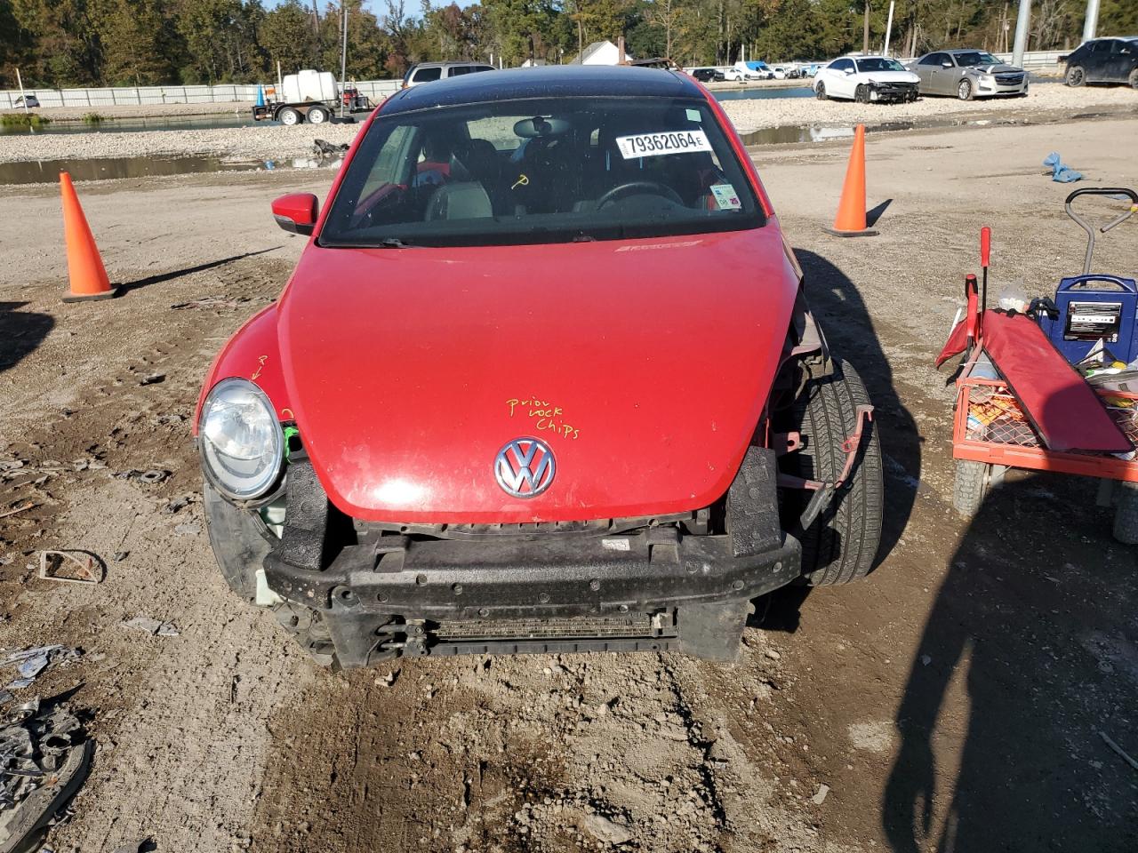 2012 Volkswagen Beetle - Image 5