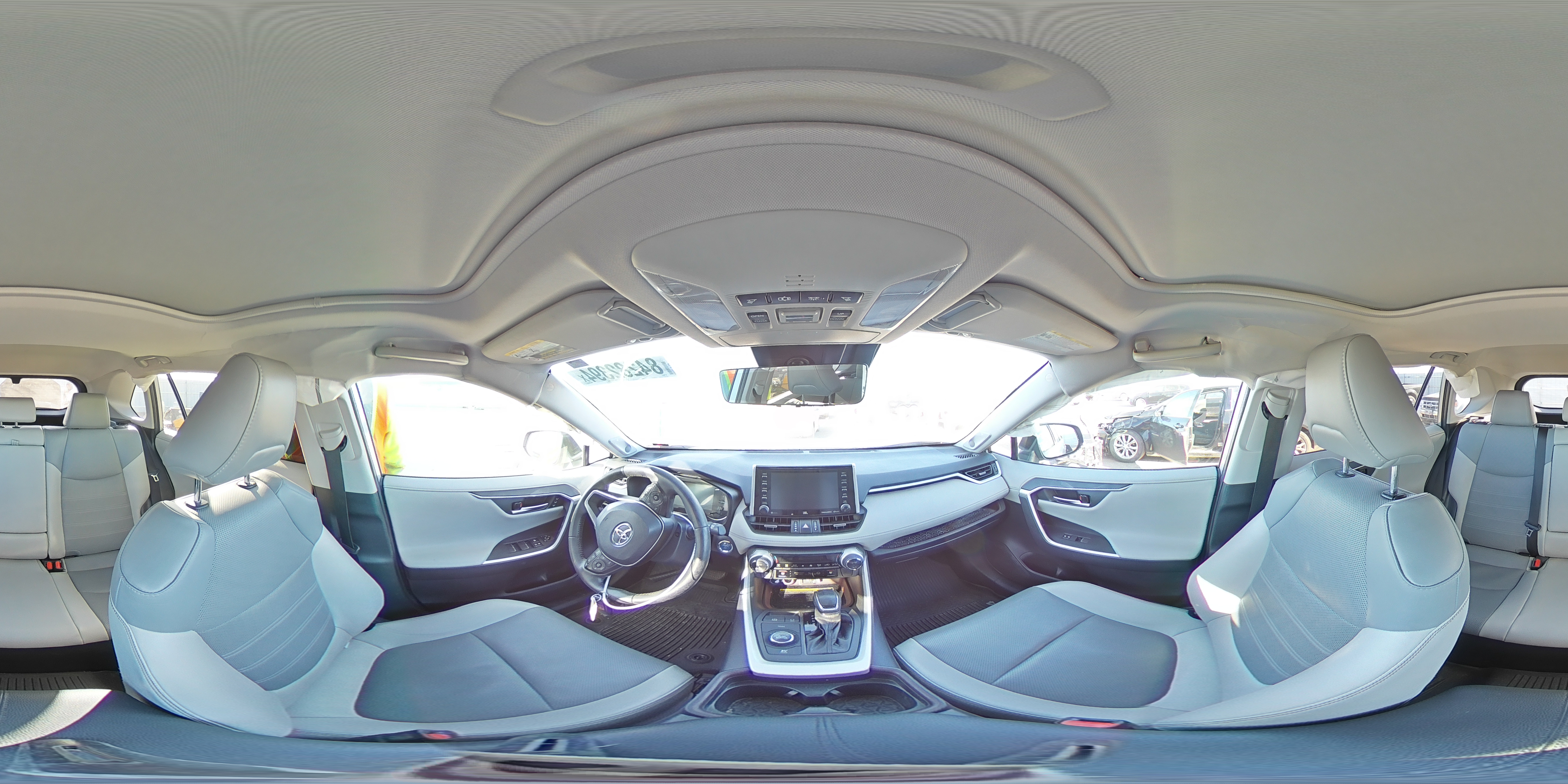 2020 Toyota RAV 4 - Image 13