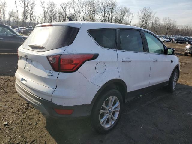  FORD ESCAPE 2019 Biały